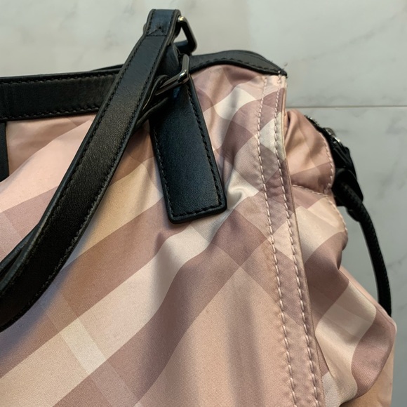 Burberry bag, good condition - Picture 5 of 12